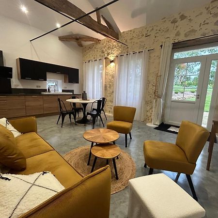 Maison De Vacances Gondrin Zewnętrze zdjęcie