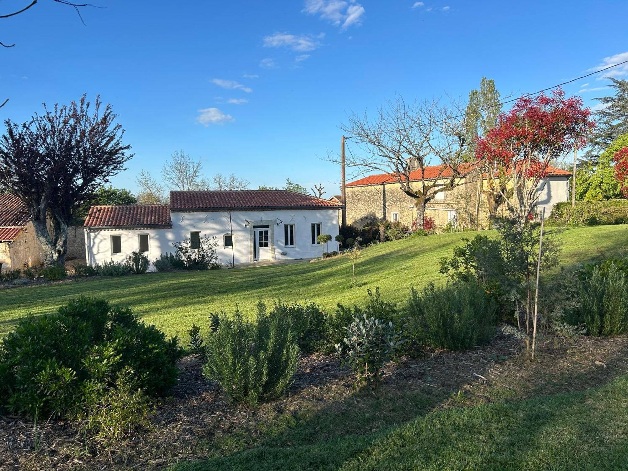 Maison De Vacances Gondrin Zewnętrze zdjęcie