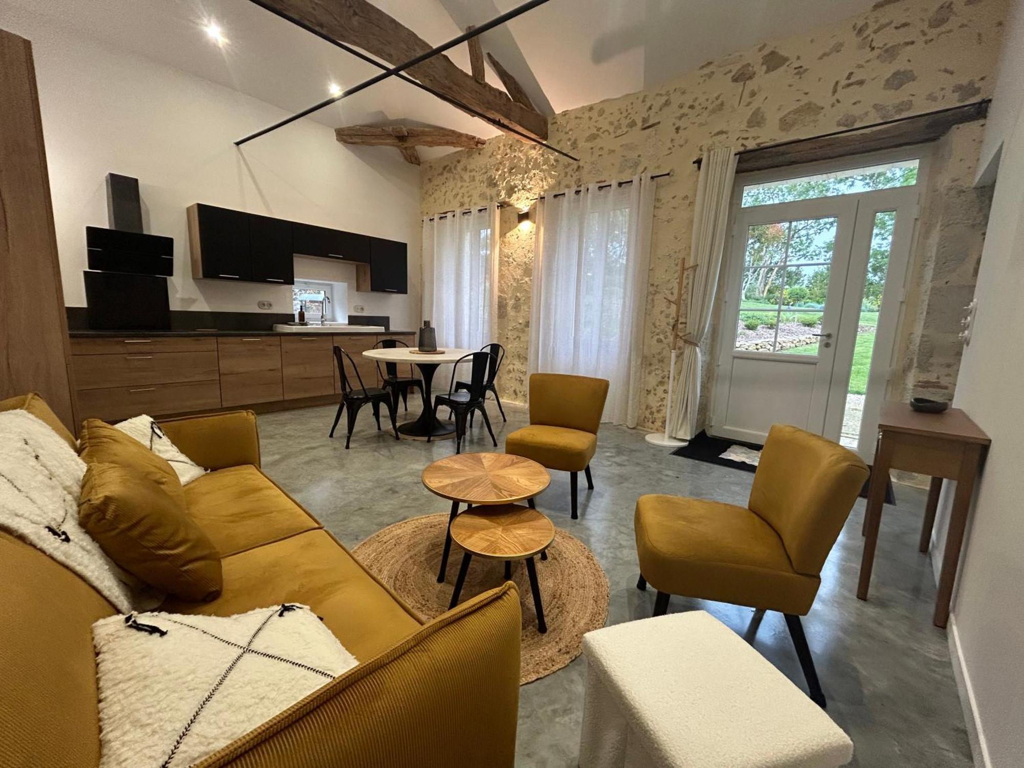 Maison De Vacances Gondrin Zewnętrze zdjęcie