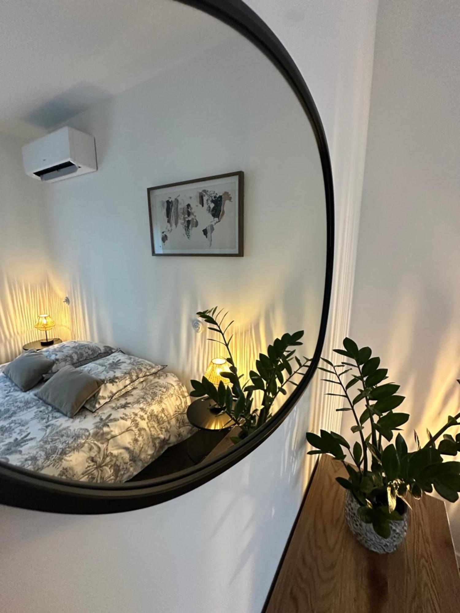 Maison De Vacances Gondrin Zewnętrze zdjęcie
