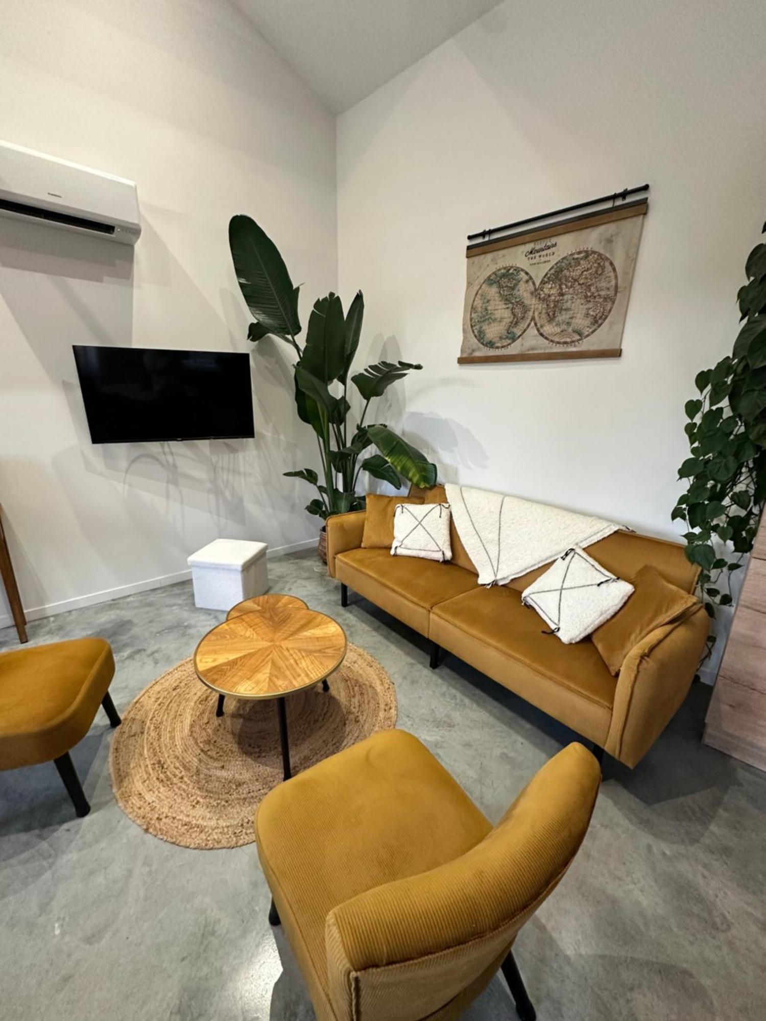 Maison De Vacances Gondrin Zewnętrze zdjęcie